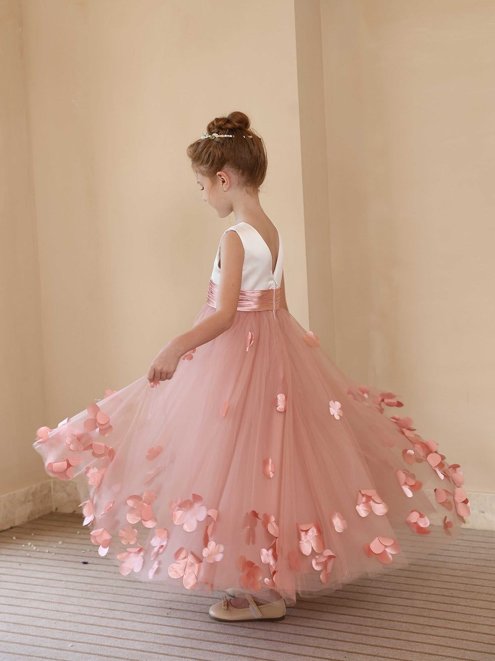3D Petal Tulle Flower Girl Dress, Sleeveless V-Back Floor Length Kids Wedding Party Dress with Satin Waistband